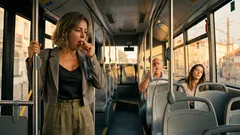 Porque é que o bocejo se pega quando vemos alguém bocejar? O que a ciência sugere sobre empatia e neurónios-espelho